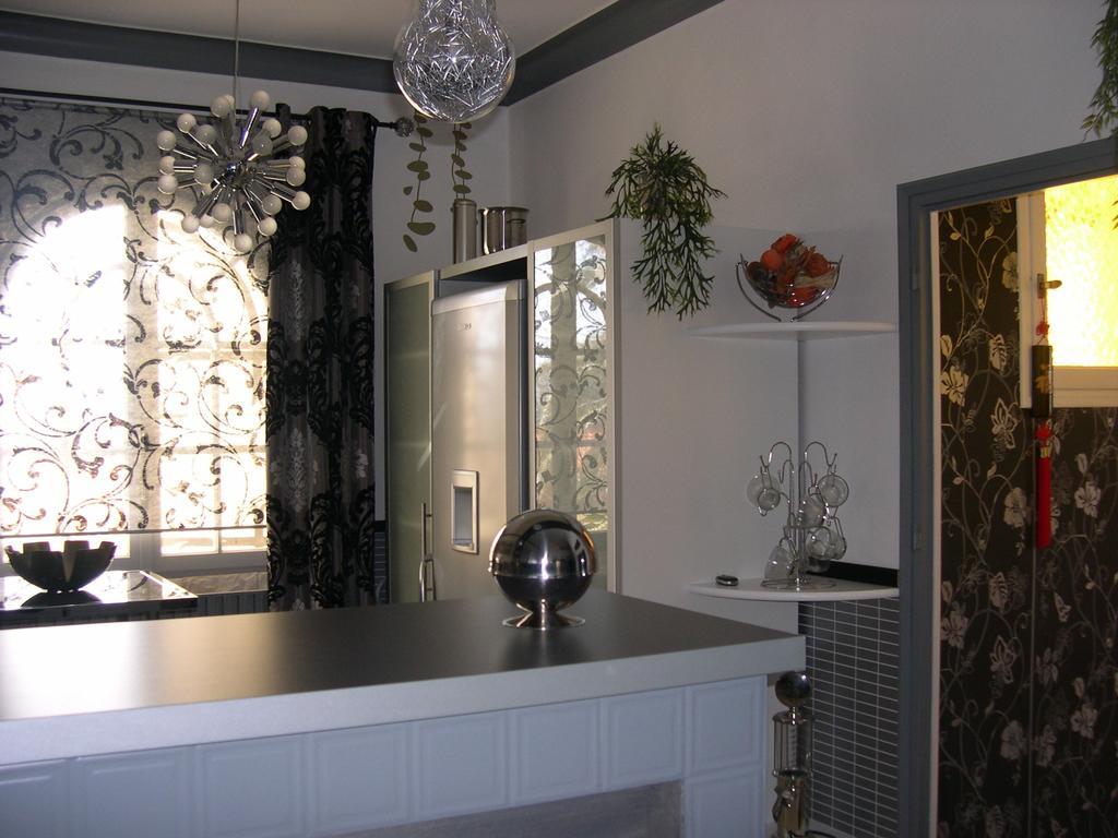 La Gentoliere Bed & Breakfast Pollestres Екстериор снимка