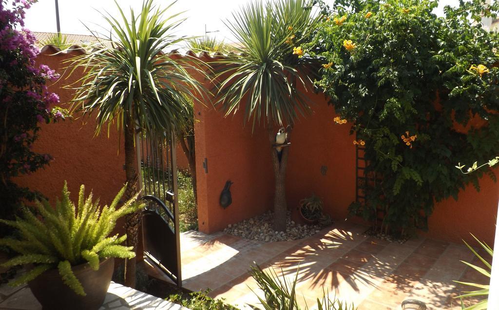 La Gentoliere Bed & Breakfast Pollestres Екстериор снимка