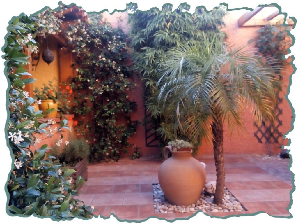La Gentoliere Bed & Breakfast Pollestres Екстериор снимка