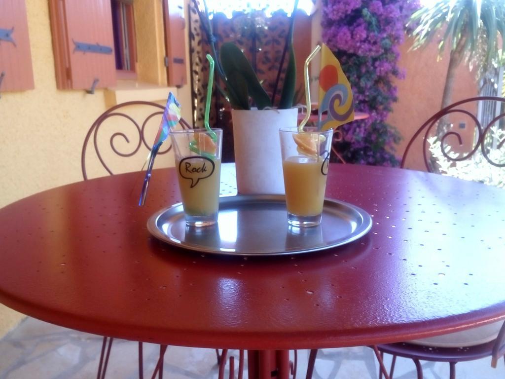 La Gentoliere Bed & Breakfast Pollestres Екстериор снимка